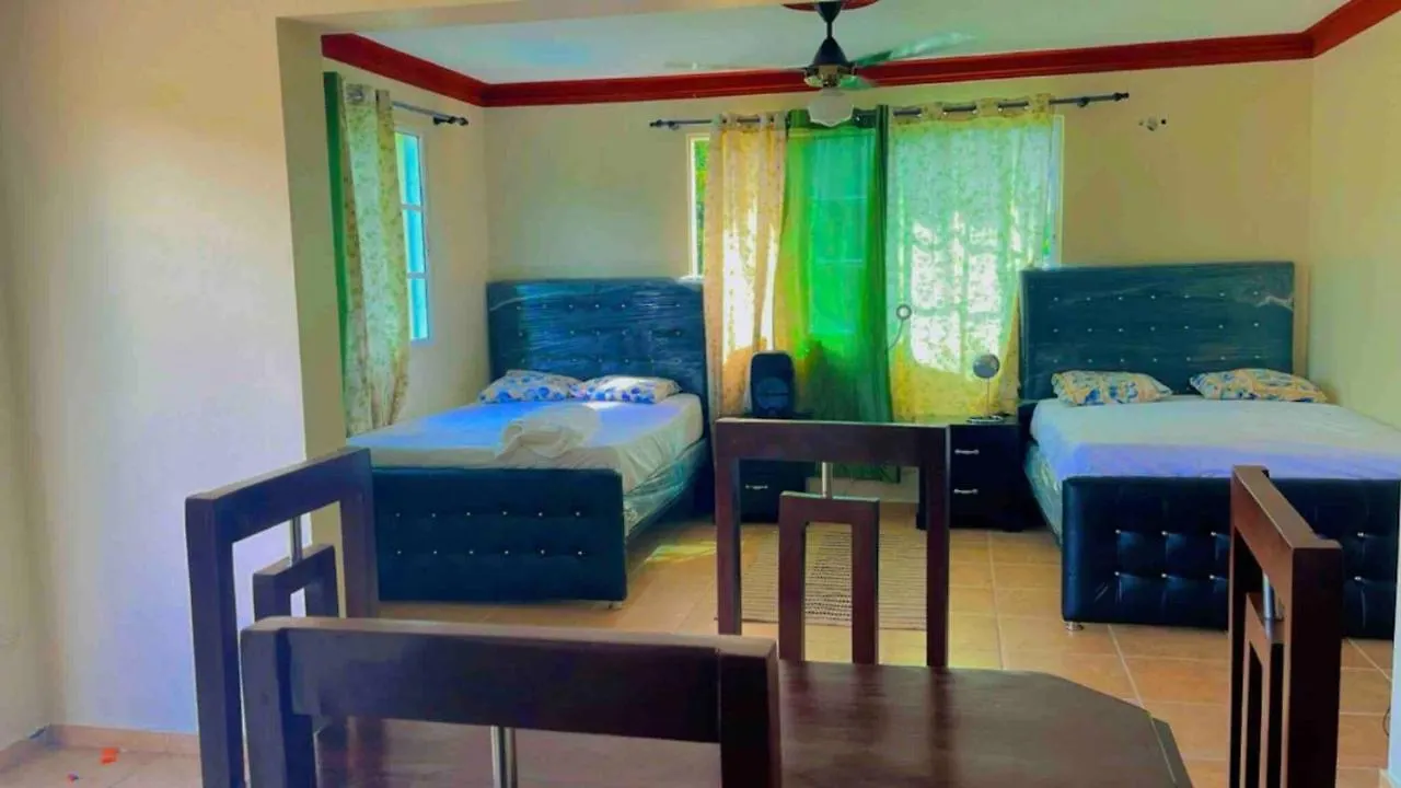 Lovely 2 Bedroom Condo With Pool And Hot Water Cabarete Daire